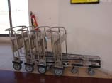 pictures of luggage trolley